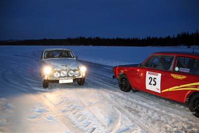 Båda bilarna på Norderåssjön
