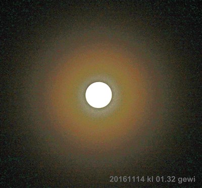 Supermåne 20161114 kl 01.32
