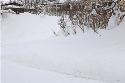 20180306 Mkt snö men når inte snötippen i Östersund