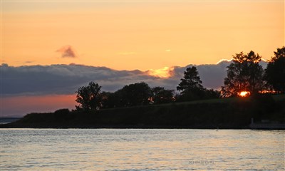 20180830 Avslutar med solnedgång vid Storsjön i Odensala