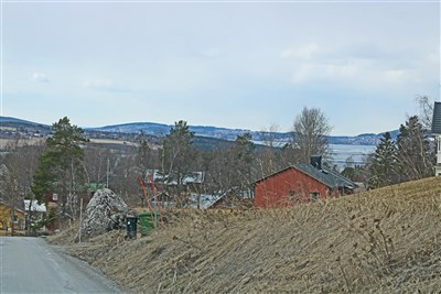 20200427 Bilden tagen från "kyrkbacken" mot Storsjön mm 